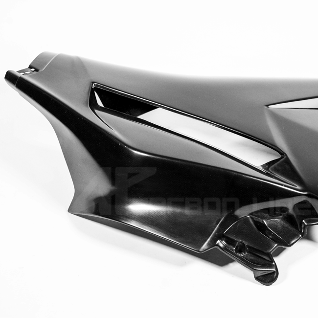 Panel lateral derecho Lavatex AP Carbon Line Ducati Panigale V4/S (2025) 