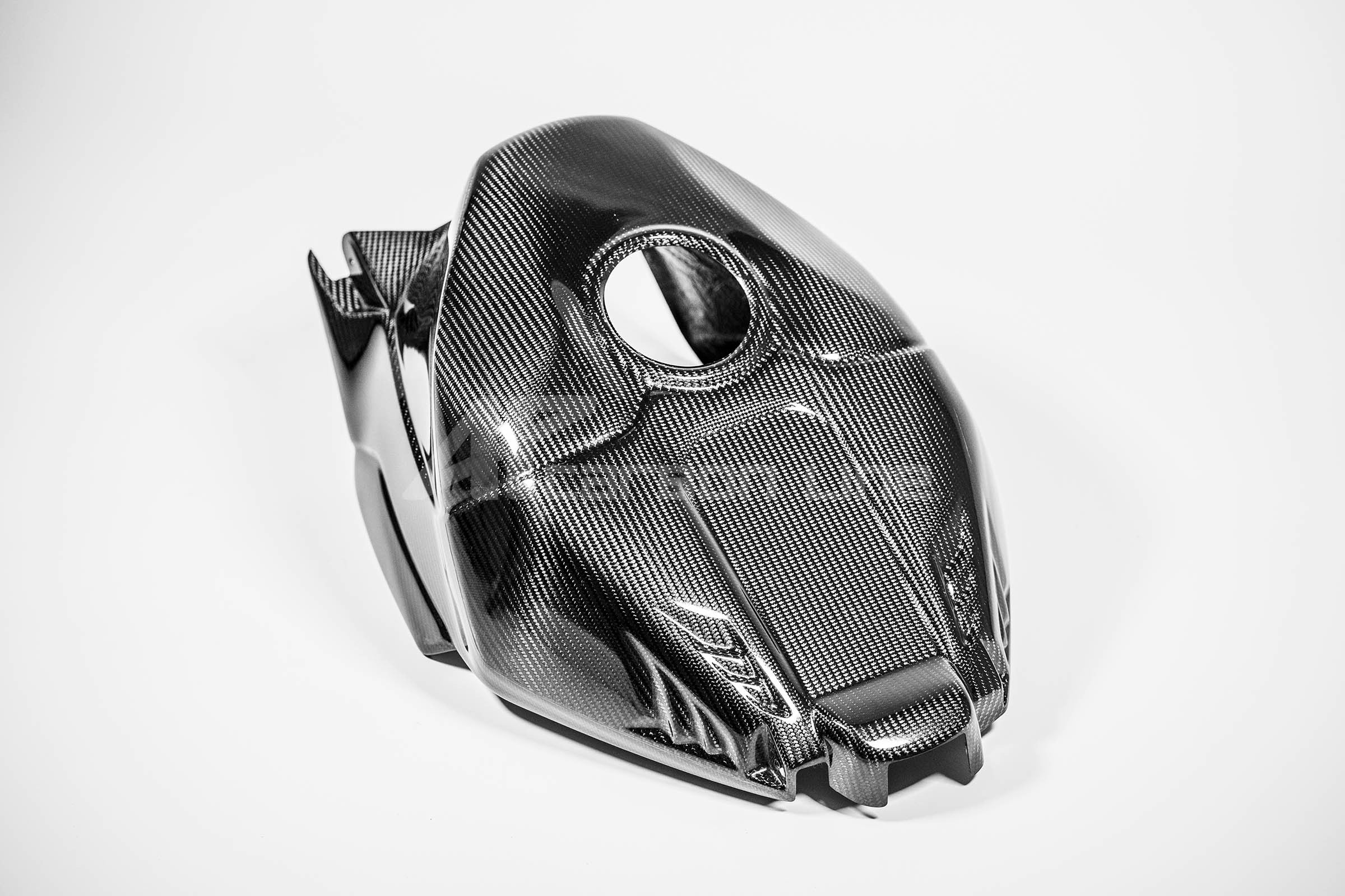 Cubierta de tanque SBK 200g AP Carbon Line Honda CBR 1000 RR-R SC82 (20-23) 