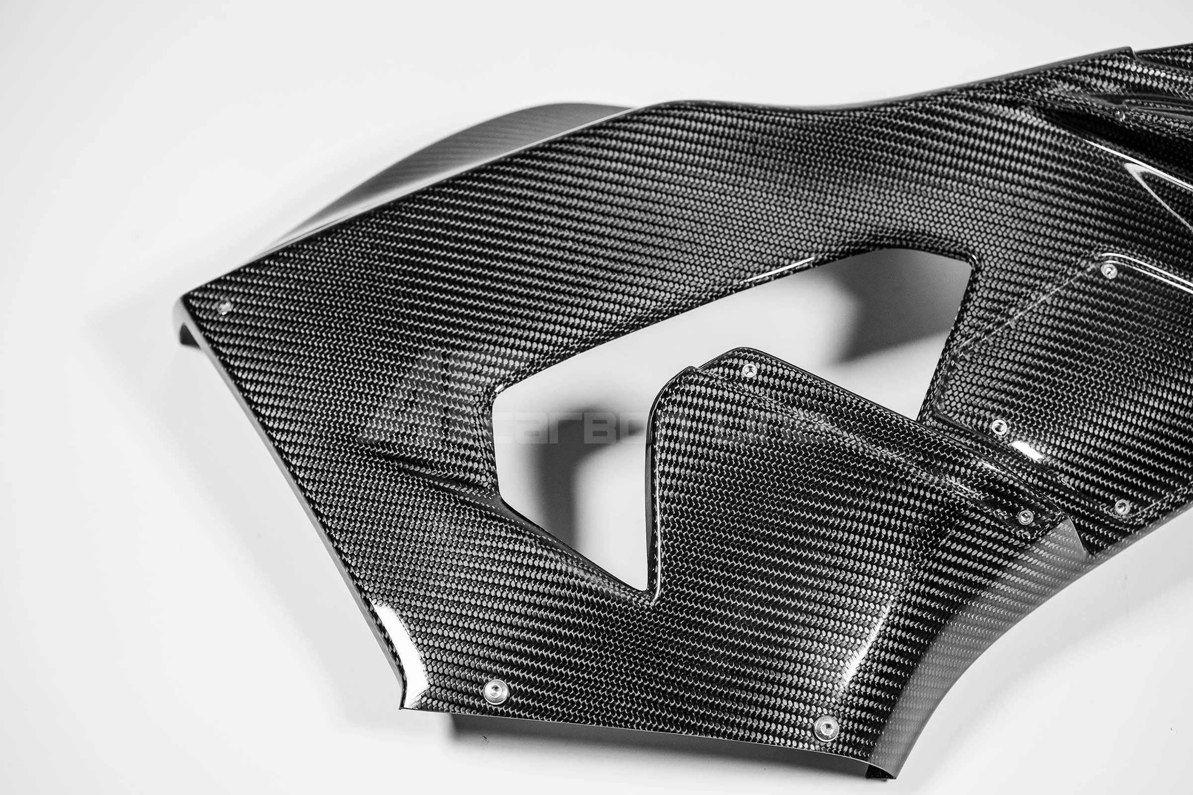 Panel lateral derecho 200g AP Carbon Line Honda CBR 1000 RR-R SC82 (20-23) 
