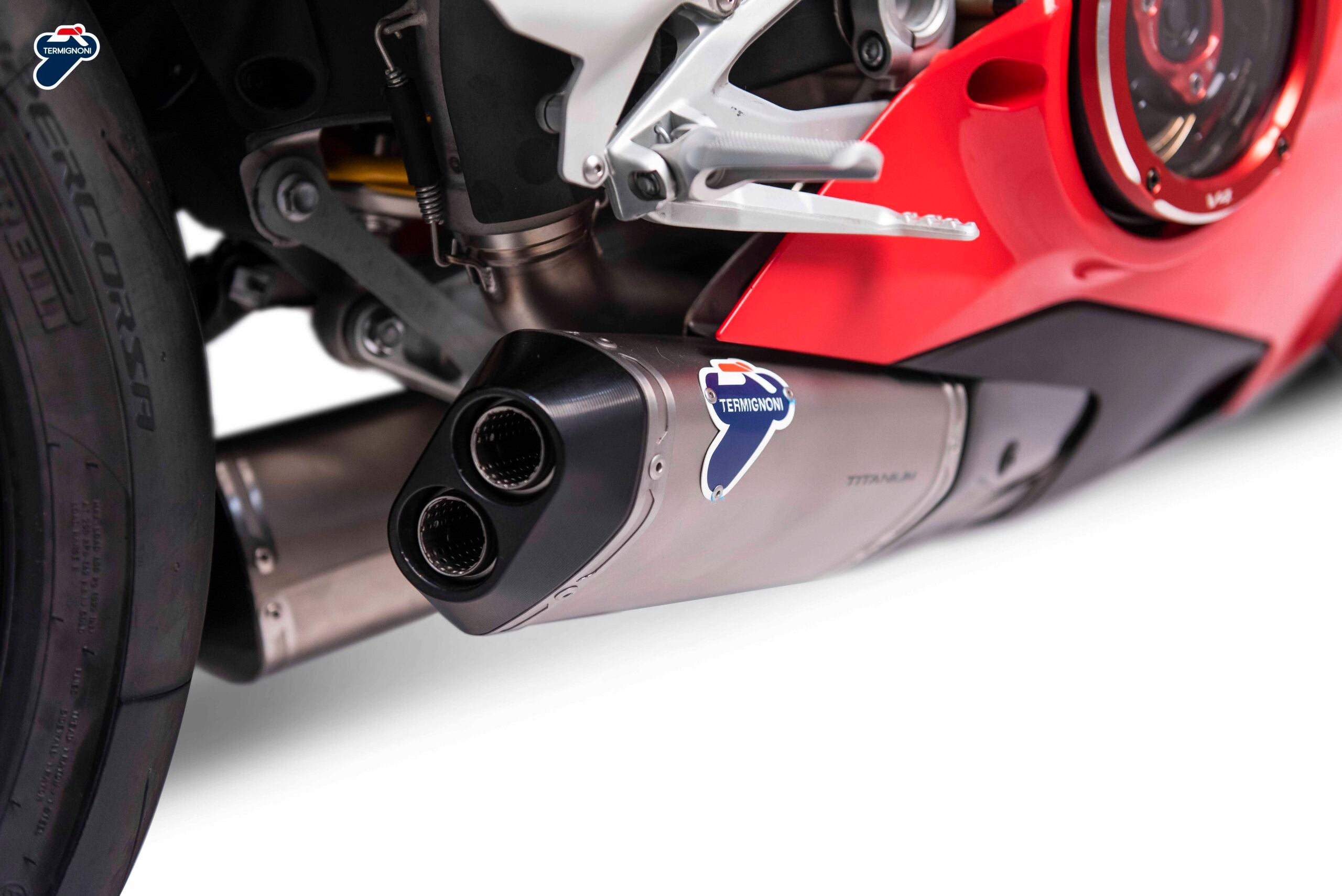 Kit de Escape Slip-On Termignoni para Ducati Panigale V4/S/R (18-24) D18409400ITA 