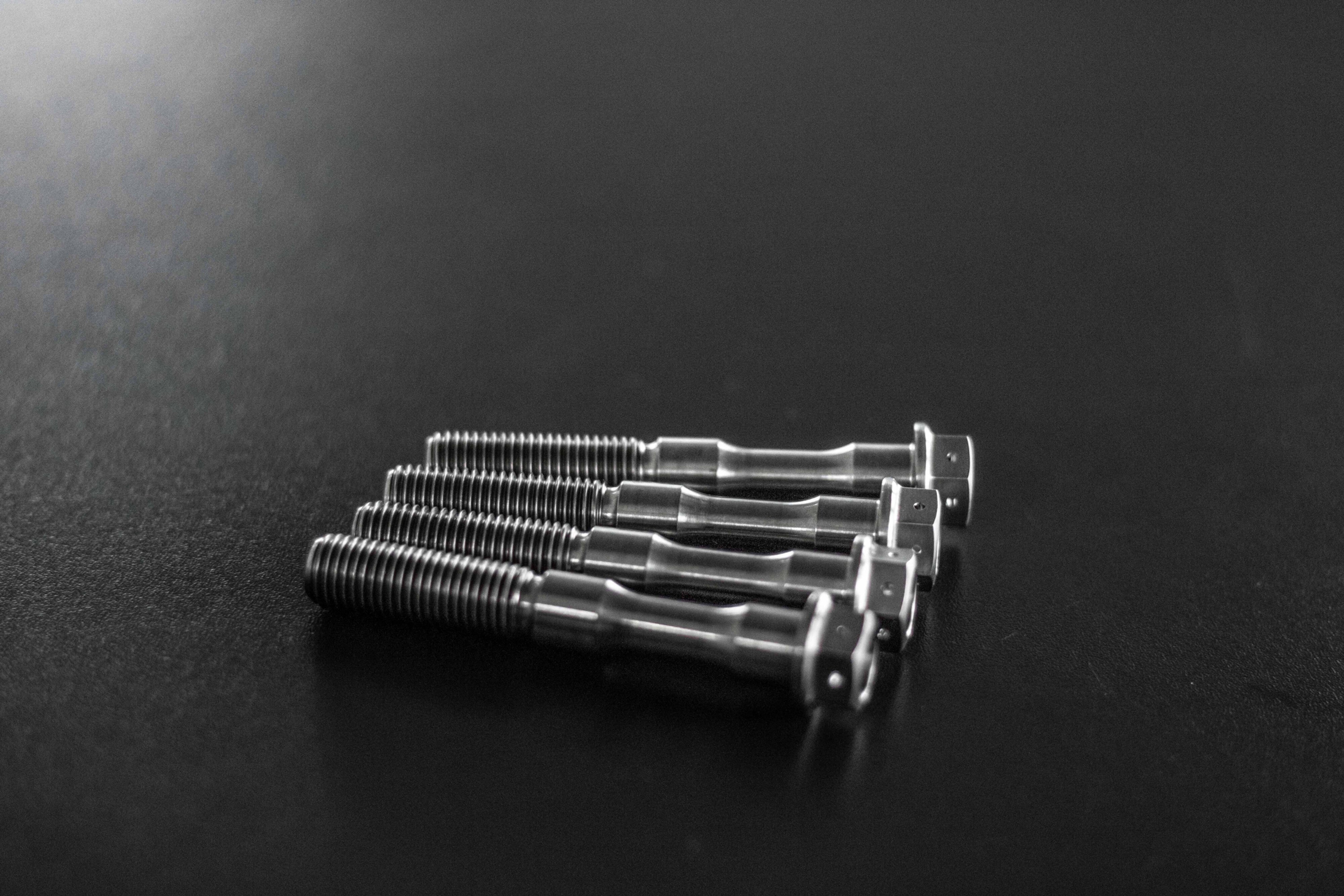 Kit de tornillos de titanio para pinzas de freno Ducati Panigale V4/S/R (18-24) TGP 