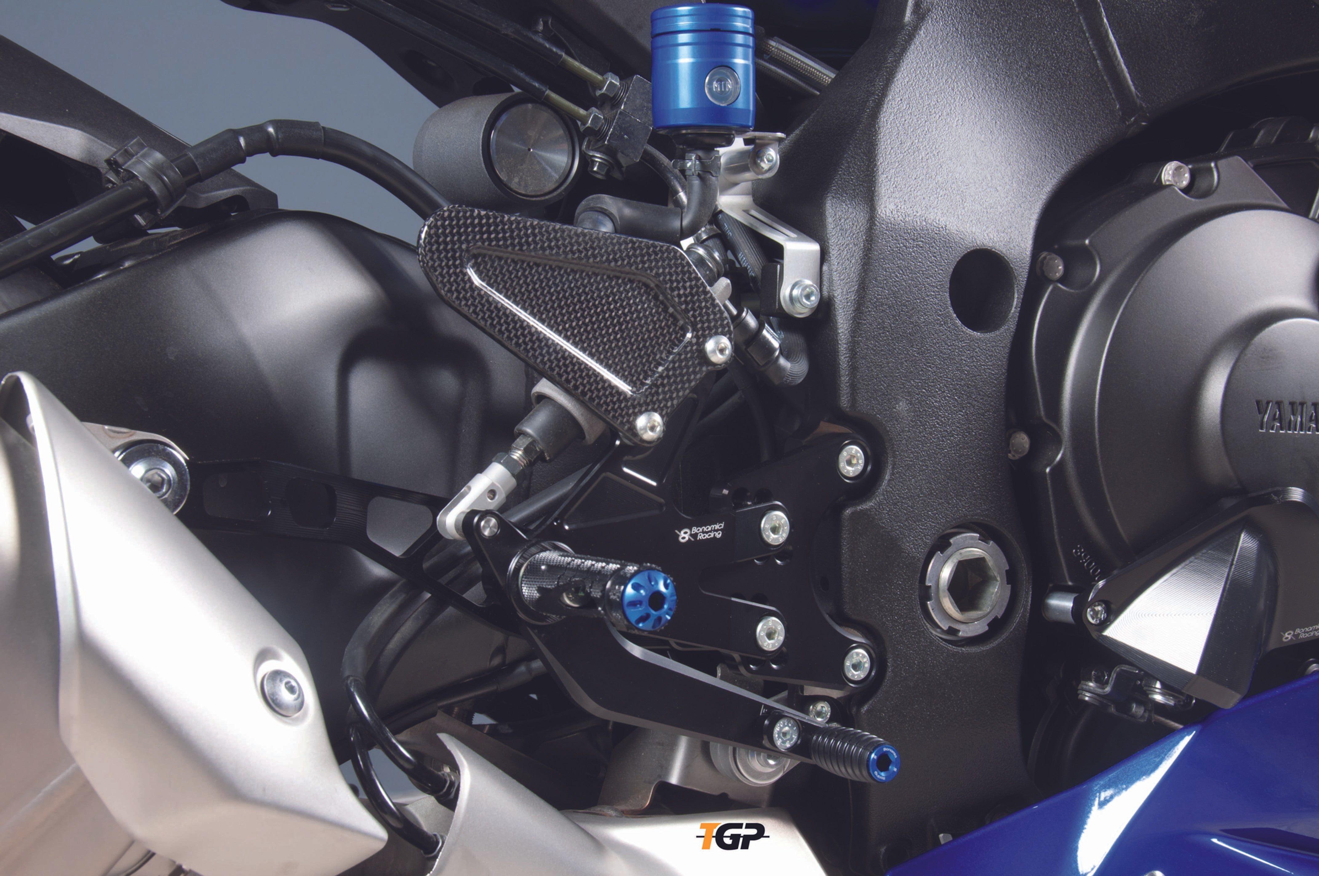 Sistema de frenos Bonamici Racing Yamaha YZF-R1/M (15-25) Y011 