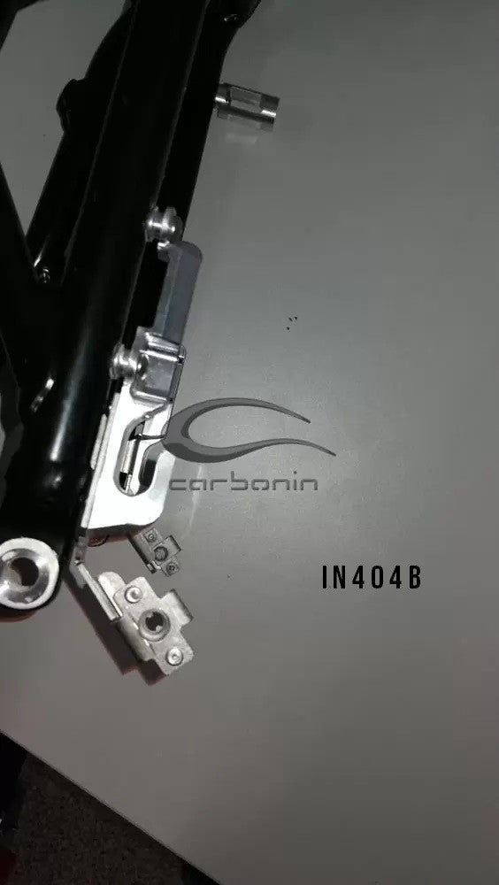 Cubierta de la caja de aire Avio Fiber Carbon en BMW S1000RR K67 (19-22) B4425AF 